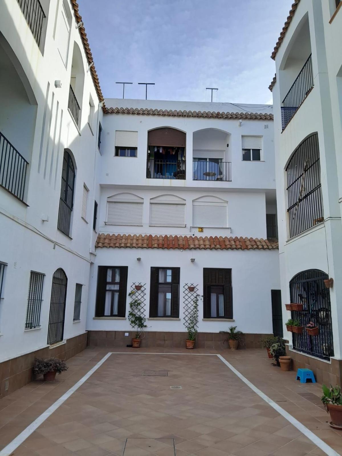 Apartamentos Caballo Rojo Кониль-де-ла-Фронтера Экстерьер фото